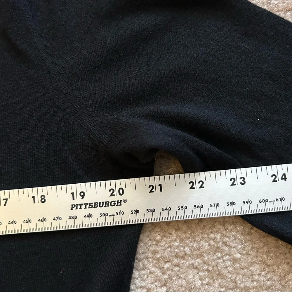 Banana Republic Silk Blend V-Neck Black Sweater